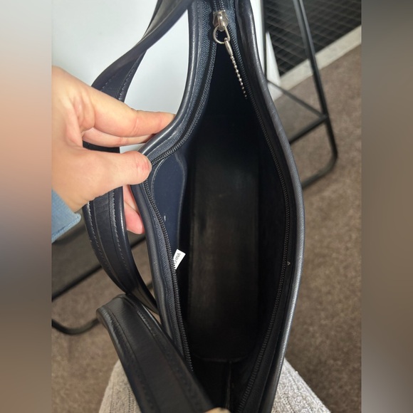 Coach Dark Blue Leather Bag - Picture 8 of 9